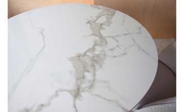 Mesa comedor Ilmin negro