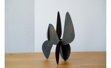 Escultura Papir negro