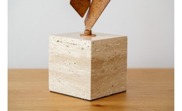 Escultura Ghenie óxido