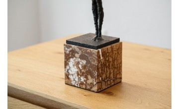 Escultura Mardel