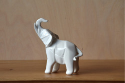 SS000312-Elefante Olavo